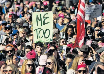  ??  ?? #MeToo hat das Leid der Frauen gesellscha­ftlich von unten nach oben verteilt.