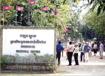  ?? HENG CHIVOAN ?? Tourist visit the Choeung Ek Genocidal Centre in Dangkor district, on the outskirts of Phnom Penh.