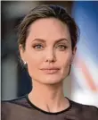  ?? Fotos: dpa ?? US Star Angelina Jolie hatte eine „schlechte Erfahrung“mit Weinstein in ihrer Jugend. Sie entschied sich, „nie wieder mit ihm zu arbeiten“.