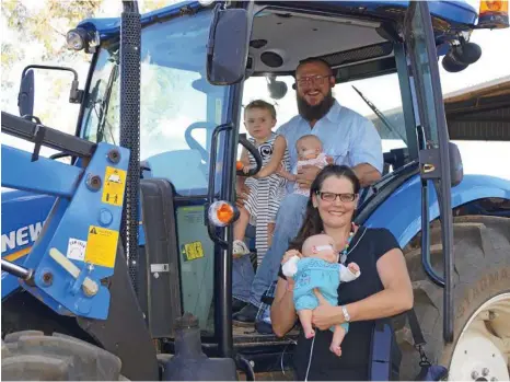  ?? PHOTO: CONTRIBUTE­D ?? FAMILY AFFAIR: Ben and Sarah Eisel with their daughters Bridget (3) and twins Lucinda and Elizabeth (1).