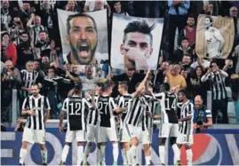  ?? AFP / MIGUEL MEDINA ?? La barra de la Juventus es cosa seria.