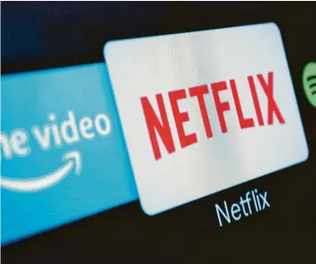  ?? Foto: Silas Stein, dpa ?? Amazon Prime Video oder Disney+ sind Konkurrent­en von Netflix.