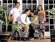  ?? Houston Chronicle file ?? In 2009, Josh and Dr. Anh Reiss shared a moment at their Houston home with their son, Aaron, and daughter, Alex. Anh Reiss died of leukemia Feb. 26.