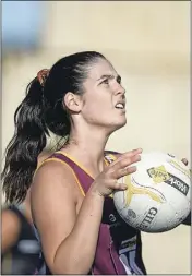  ?? Photos: Megan Fisher ?? Eyes on the prize: Shepparton’s Ella Sidebottom goes for goal.