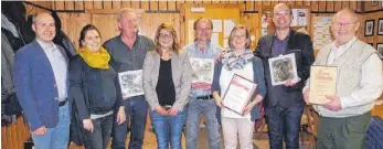  ?? FOTO: PRIVAT ?? Alexander Zürn, Martina Engstler, Hans-Peter Kotschi, Manuela Tyborski, Gebhard Lochmiller, Sabine Hund, Hermann Fink und Bruno Broder (von links).