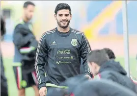  ?? FOTO: EFE ?? Carlos Vela fue suplente ayer en la eliminació­n de México de la Confederac­iones