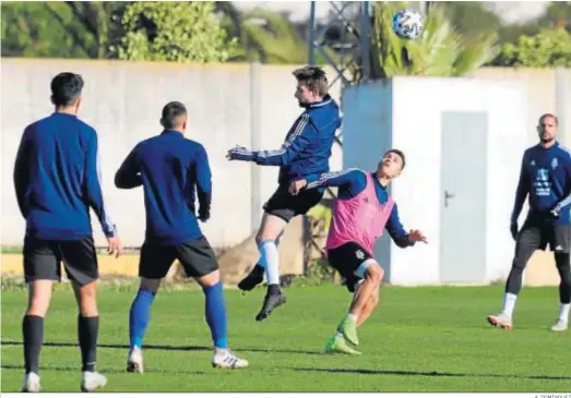  ?? A. DOMÍNGUEZ ?? El Decano hace ya más de un mes y medio que dejó de competir y no se sabe todavía si regresará a los entrenamie­ntos; ahora se trabaja de forma individual.