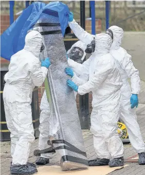  ?? ADAM GERRARD ?? The bench in Salisbury where Sergei Skripal and his daughter Yulia were poisoned being removed on Friday
