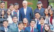  ??  ?? Eminent personalit­ies Salman Khurshid and Mohit Chauhan with the students at Tagore Internatio­nal School.