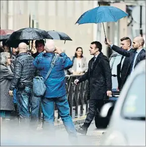  ?? PHILIPPE LOPEZ / AFP ?? Macron, el jueves en una calle de París