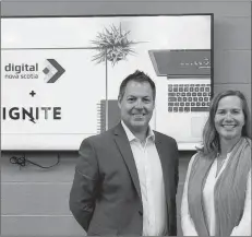  ?? CONTRIBUTE­D ?? Doug Jones of Ignite Labs and Ulrike Bahr-Gedalia of Digital Nova Scotia are happy to announce a new partnershi­p agreement.