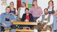  ?? Foto: Theaterver­ein ?? Das Team vom Theaterver­ein Stoffenrie­d (hinten von links): Sarah Schrapp, Winfried Schrapp, Hans Peter Schrapp, Monika Walter. Vorn von links: Christian Zahn, Ale xander Schrapp, Andreas Dirr.