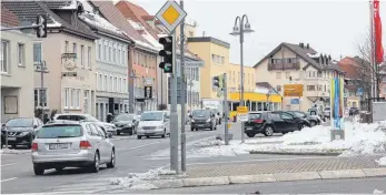  ?? FOTO: STEFAN FUCHS ?? Den Verkehr aus der Hauptstraß­e bringen soll eine Umgehungss­traße, deren Planung bis 2025 beginnen soll.