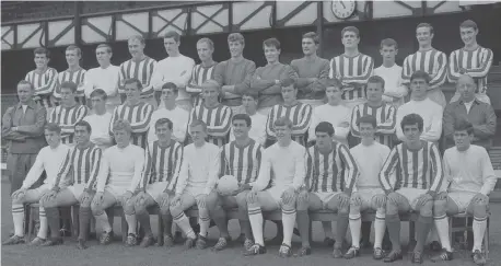  ??  ?? Sunderland’s squad ahead of the 1965-66 season – and the 5-0 pre-season defeat to Celtic, with Jim Baxter still to sign for Ian McColl’s men. Back, from left: George Herd, Tommy Mitchinson, Billy Richardson, Cecil Irwin, Willie McPheat, Mike Hellawell,...