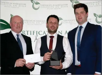  ??  ?? Level 6 Advanced Certificat­e in Agricultur­e Student of the Year, Mark Doyle, with Michael Phelan (Redmills) and Denis Brennan (Slaney Foods).
