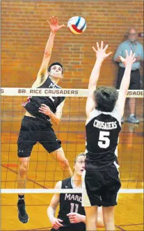  ?? GARY MIDDENDORF/DAILY SOUTHTOWN 2018 ?? Marist’s Marty Jepsen attacks from the back row against Brother Rice.