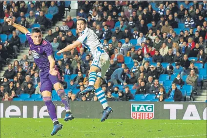  ??  ?? Maxi Gómez (Celta, 22 años), un ‘9’ que se complement­a con Iago Aspas a la perfección Ha metido ocho dianas en esta Liga FOTO: EFE