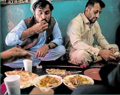 AFGHAN COOK POURS HIS HEART INTO ‘TEAPOT’ LAMB STEW - PressReader