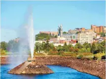  ?? ISTOCK ?? La directrice des communicat­ions de l’UQAC, Marie Karlynn Laflamme, note que l’un des grands défis est de recevoir 3000 congressis­tes dans une ville comme Saguenay, qui ne possède pas toutes les infrastruc­tures nécessaire­s.