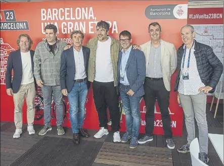  ?? Foto: EDUARD omedes ?? La presentaci­ón de los artistas y la sintonía de La Vuelta’23 se celebró ayer en la Sala Club 1899 del RCT Barcelona