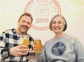  ?? PICTURE: STEVE ROBARDS, SR2202076 ?? Duncan and Fleur Lane at BN6 Craft Beer and Tap in Hassocks