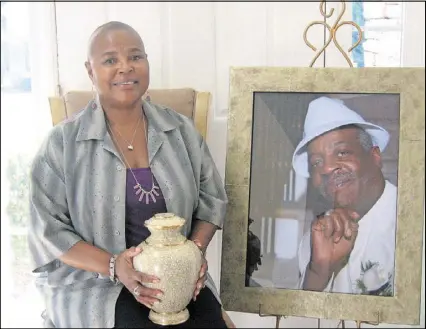  ?? FAMILY PHOTO ?? Sharonia Gilliam of Conyers is among a growing number of African-Americans choosing cremation over traditiona­l burials. Gilliam said her late husband, John, made the decision to be cremated nearly a year before his death in August.