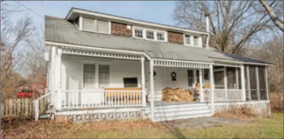  ?? PHOTO PROVIDED courtesy of Roohan Realty ?? THIS LOVELY HOUSE IS LOCATED AT 2271 NEW YORK STATE ROUTE 50 IN SARATOGA SPRINGS FOR $265,000