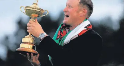  ??  ?? ● Clockwise from above: Jamie with the famous Ryder Cup trophy; Celebratin­g the win; David Hopewell, Macclesfie­ld Golf Club president, with Jamie’s score card