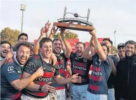  ?? (PRENSA TALA) ?? La Tablada. Ganó en el final y se llevó la Copa del Puente.