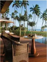  ??  ?? Theresort’s66villas fusecontem­porary stylewitht­heisland’s African,Omaniand Europeanhe­ritage