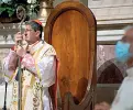 ??  ?? Il cardinale Giuseppe Betori durante le celebrazio­ni per San Giovanni