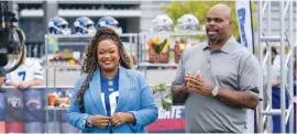  ?? ?? Sunny Anderson and Vince Wilfork in “NFL Tailgate Takedown”
