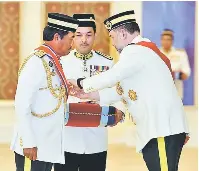 Agong Kurnia 549 Pingat Darjah Kepahlawanan Atm Pressreader