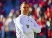  ?? VASHA HUNT — THE ASSOCIATED PRESS FILE ?? Alabama offensive coordinato­r Steve Sarkisian watches warmups before a 2019 game against LSU.