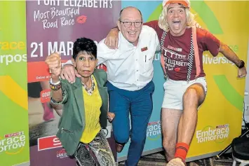  ?? Pictures: FULL STOP COMMUNICAT­IONS ?? At the launch of the SPAR Women’s Challenge at the Radisson Blu in Port Elizabeth in January were, from left, runner and race ambassador Minnie Trimalley, SPAR Eastern Cape sponsorshi­p and events manager Alan Stapleton and entertaine­r Gino Fabbri