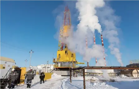  ??  ?? Since 2009, the Vankor oil and gas field has been exporting oil to China through Russia's East Siberia-Pacific Ocean pipeline. The oil field is currently one of the most important oil sources that export to China through this pipeline. The picture shows the scene of drilling in the Vankor Field located in Krasnoyars­k on February 27th, 2019.