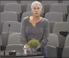  ?? YOUTUBE SCREENSHOT ?? Antelope Acres resident Jennifer Bailey addresses the Lancaster Planning Commission, on Monday, in regard to a proposed amendment to a Conditiona­l Use Permit to allow for a 48-megawatt battery storage facility within an existing 307acre solar array operated by AES Clean Energy.
