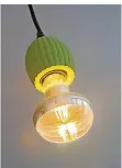  ?? FOTO: FLORIAN SCHUH/DPA ?? LED-Lampen haben die klassische­n Glühbirnen abgelöst, weil sie viel weniger Energie brauchen und deutlich länger halten.