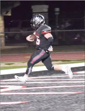  ??  ?? Blackhawk senior Tristin Brewer (No. 25) recorded the first Blackhawk touchdown Friday night. Brewer had 68 rushing yards and led the way defensivel­y with 12 tackles in the last conference home game.