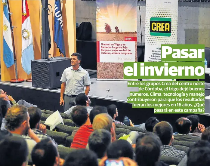  ?? (SERGIO CEJAS) ?? Actualizac­ión. Diego López, responsabl­e técnico de la Regional Córdoba Norte de Aacrea, presentó en la UE Siglo 21 los resultados del trigo 2016.
