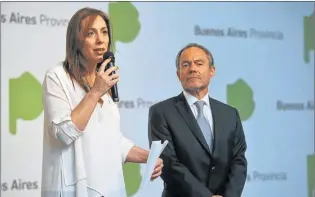  ?? TELAM ?? DECISION. La gobernador­a Vidal en la conferenci­a de prensa del martes 25.