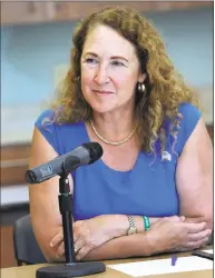  ?? Hearst Connecticu­t Media file photo ?? U.S. Rep. Elizabeth Esty visits with seniors at the Brookfield Senior Center in July.