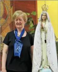  ?? SUBMITTED PHOTO ?? Judy Studer with Our Lady of Fatima statue.