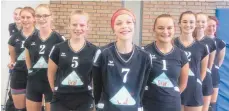  ?? FOTO: WALTER JUNGINGER ?? Siegreich: die Laupheimer U16-Volleyball-Mädels: (v.l.).: Sandra Bertsch, Mirjam Mokosch, Melissa Hoffmann, Lea Ilg, Annabelle Buck, Jenny Kaiser, Anna Rost, Vanessa Renz, Marina Ganser.