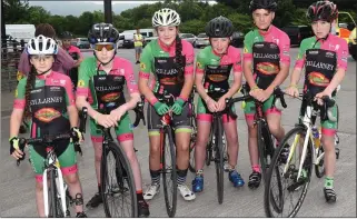  ?? ABOVE: LEFT: BELOW: ?? Shaoyna and Gordan Daly, Tara Kissane, Aaron O’Donoghue, Louis and Callum Steadman.
Eileen O’Shea, John O’Callaghan Tralee, Michael Weldon Killarney and Tom Kenny Killarney.
Eileen O’Shea, John O’Callaghan Tralee, Michael Weldon Killarney and Tom...