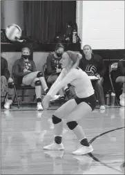  ?? Alex Eller ?? Libero Emily Garrelts digging a ball during S-E-M’s game with North Central. She had nine digs in the match.