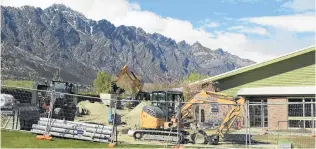  ?? PHOTO: STEPHEN JAQUIERY ?? Work under way . . . Contractor­s have begun work on a $6.5 million upgrade at Lakes District Hospital.