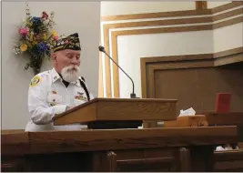  ?? CONTRIBUTE­D BY FRANK DEUEL ?? American Legion Post Willits Post 174 Commander Robert Ireland reads introducto­ry remarks.