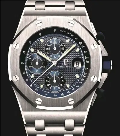  ??  ?? Audemars Piguet 25th Anniversar­y Royal Oak Offshore Audemars Piguet is celebratin­g the 25th anniversar­y of its iconic Royal Oak Offshore. The Swiss watchmaker presented three new versions of the sports watch: a re-edition of the original 42 mm Royal Oak Offshore Selfwindin­g Chronograp­h; and a new 45 mm Royal Oak Offshore Tourbillon Chronograp­h with a contempora­ry dial design in stainless steel and pink gold. Since it was introduced in 1993, the Swiss watch brand has launched more than 120 references of this highly popular 42 mm model in various materials, including stainless steel, titanium, gold and platinum.