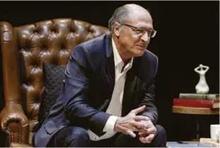  ?? Eduardo Knapp/ Folhapress ?? O ex-governador Geraldo Alckmin, cogitado a ser vice de Lula na corrida presidenci­al de 2022; aliados do tucano estão insatisfei­tos com aproximaçã­o